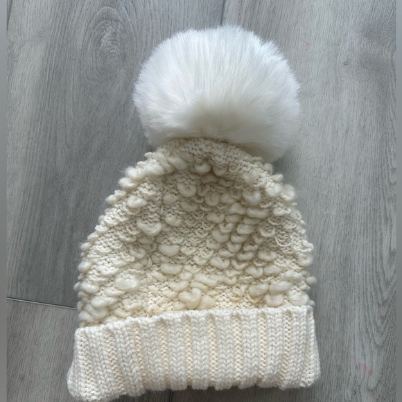 Free People - NWT - Pom Knit Beanie White/Ivory